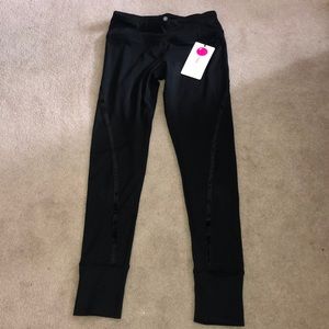 YOGALICIOUS BLACK LEGGINGS